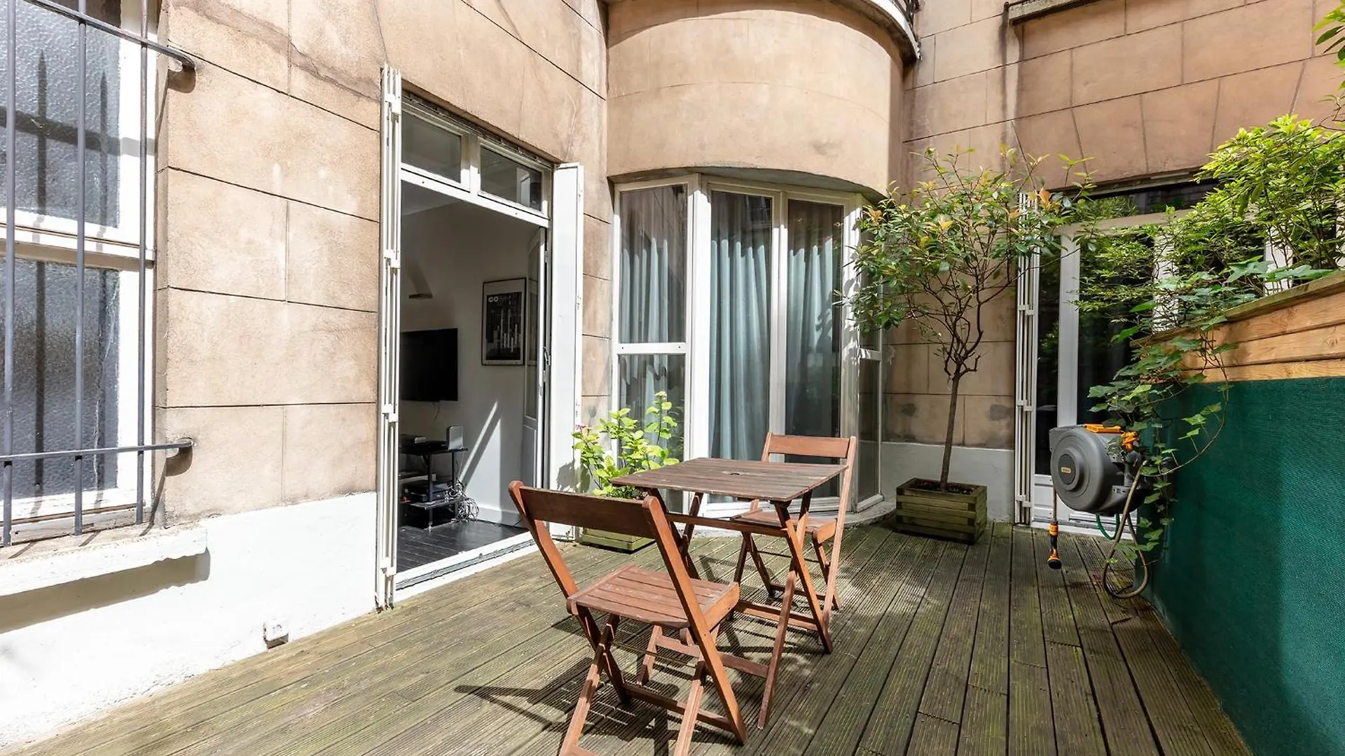 Homestay Sur Les Quais De Seine *
